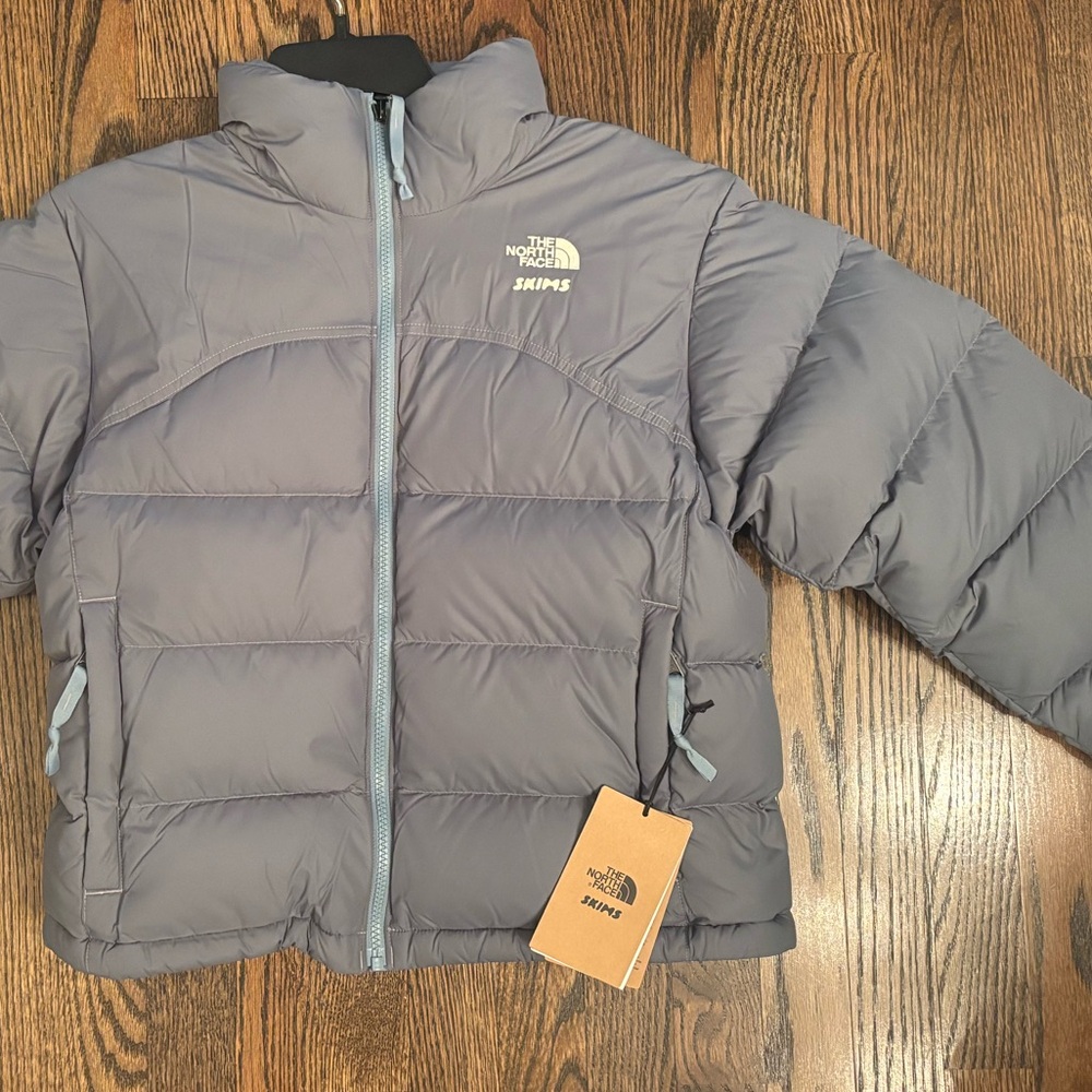 THE NORTH FACE X SKIMS 2000 Retro Nuptse Jacket - Kyanite - Picture 4 of 5